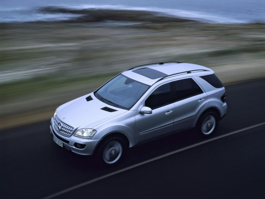  Mercedes-Benz ML-Class 2006 года  (фото 230 из 400)